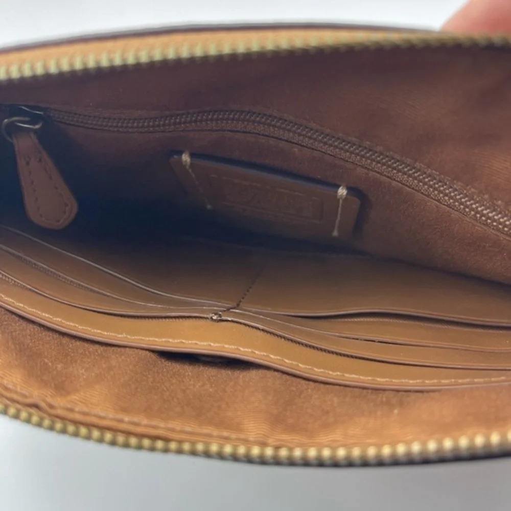 COACH x Keith Haring Leather Large Wristlet 25, Gunmetal/Saddle, NWOT - Picture 12 of 15